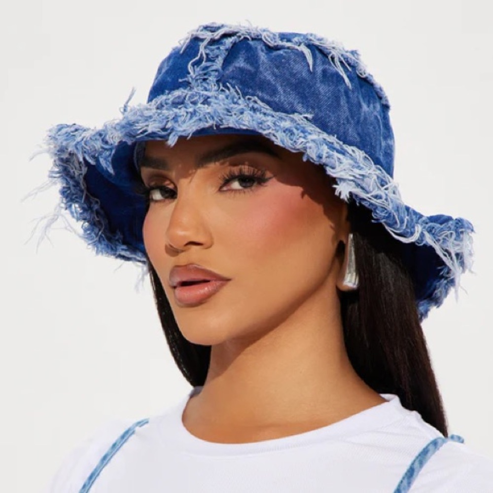 Fashion Nova What A Chaos Denim Bucket Hat - Medium Wash